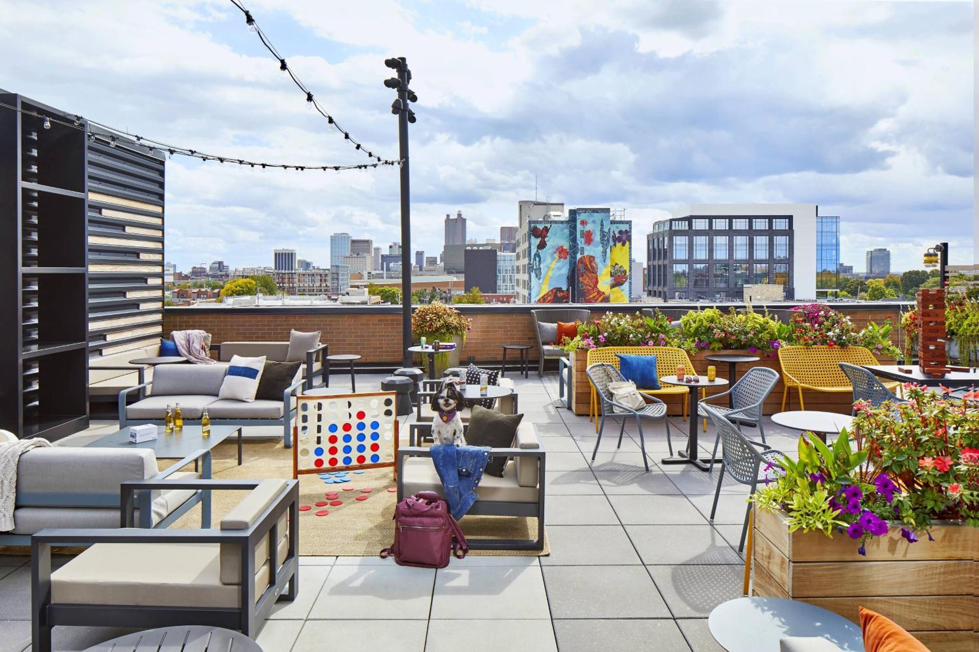 Moxy Columbus Short North Hotel Bagian luar foto