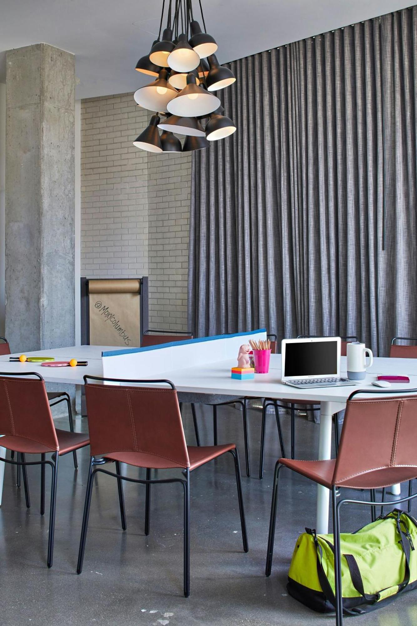 Moxy Columbus Short North Hotel Bagian luar foto